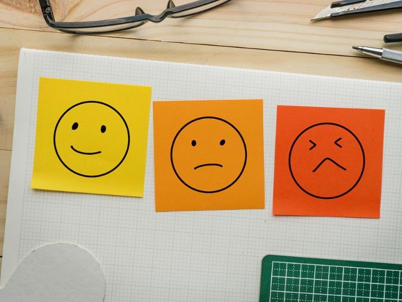 Cảm xúc của cha mẹ ảnh hưởng đến con