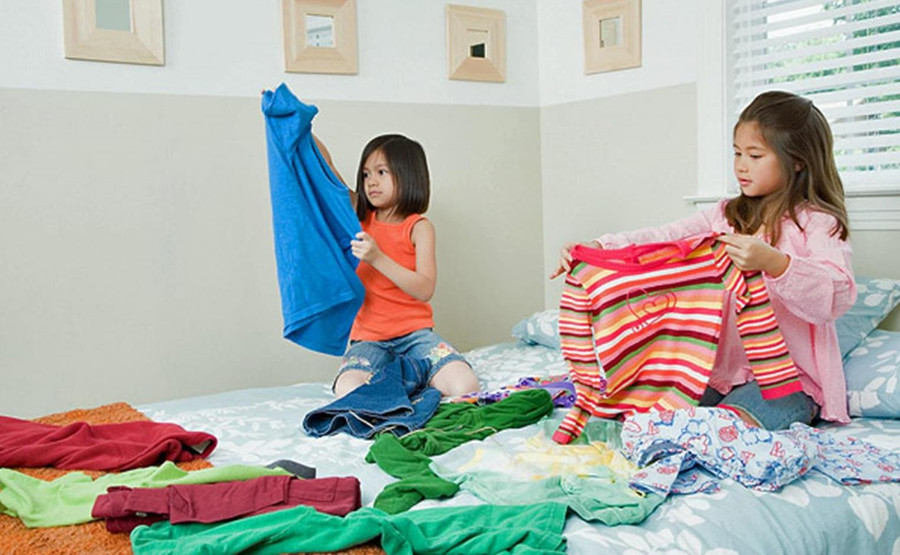 Cha mẹ học cách 'lười' để con tự lập