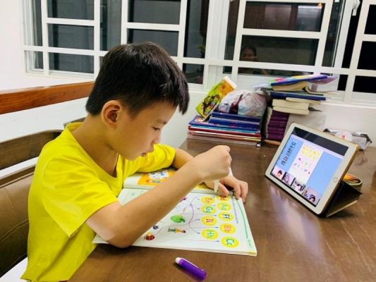 Chữa bệnh lười học cho con