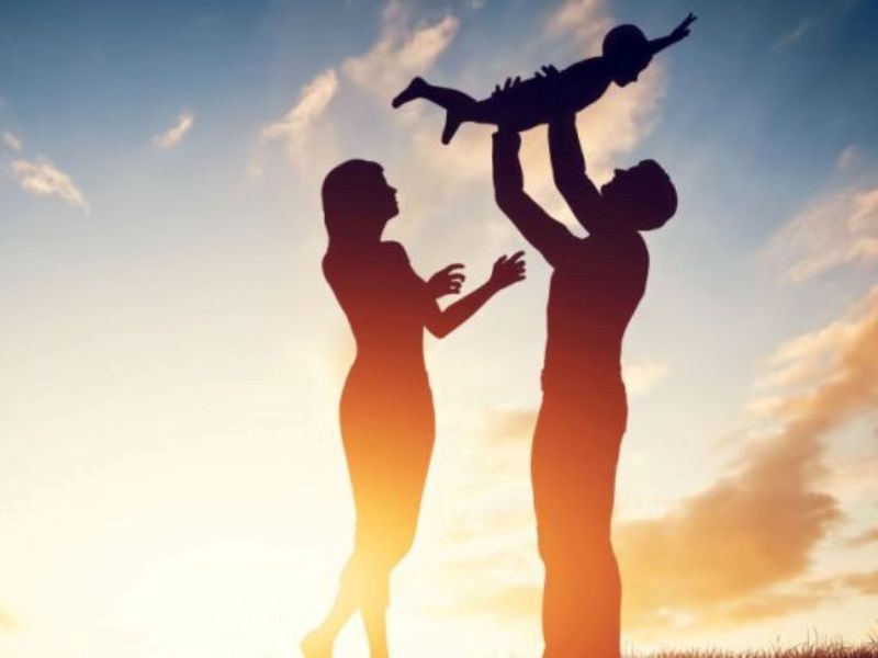 Sự đồng hành đúng cách của cha mẹ sẽ giúp con có tâm hồn bình an, vững vàng