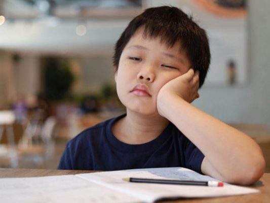 Con lười học vì con đang mệt, cô đơn, chán nản,...