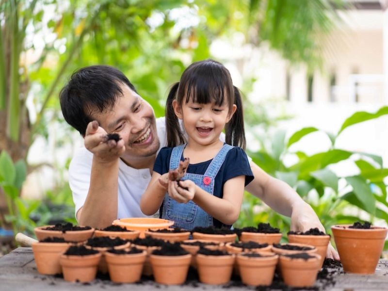Cho con trải nghiệm trong an toàn để tự nhận ra bài học