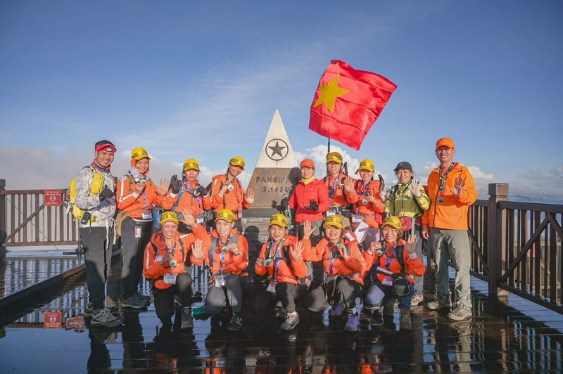 Trên đỉnh Fansipan