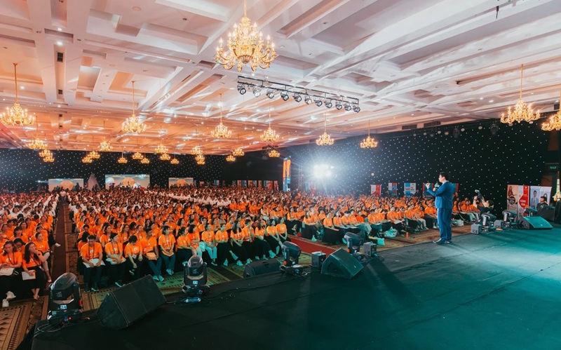 Đường về hạnh phúc