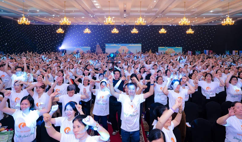 Hành trình "Đường về hạnh phúc" thu hút gần 1.500 người tham gia