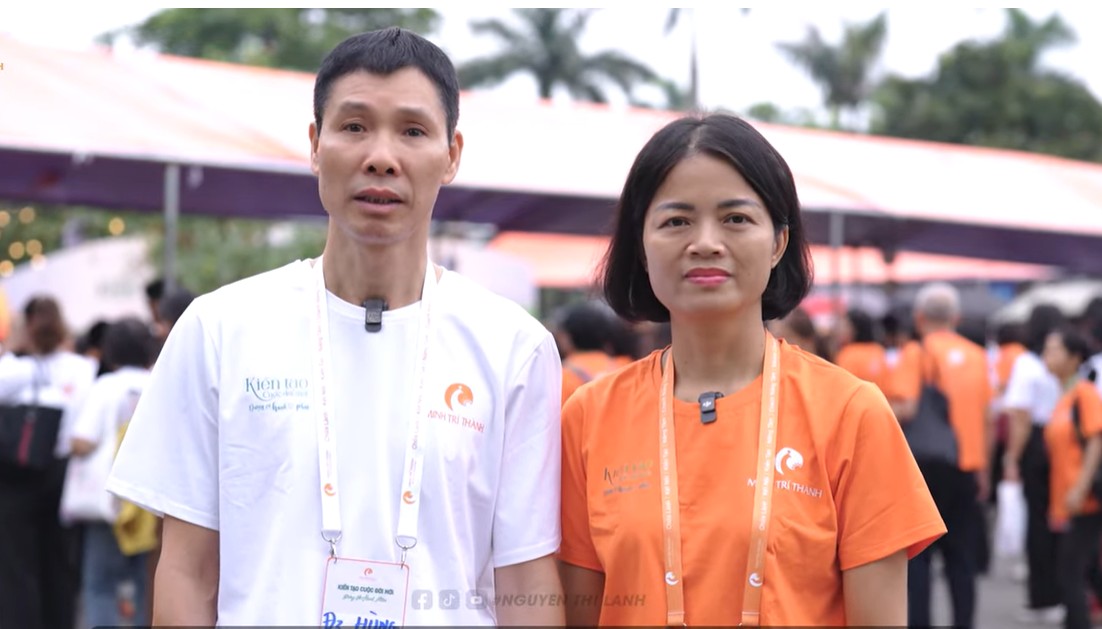 Vợ chồng Nguyễn Văn Hùng - Lê Thị Bích Ngọc - Hà Nội.