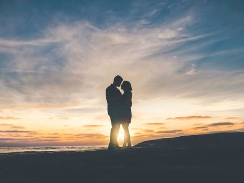 Chúng ta thường thấy lúc yêu và lúc cưới khác nhau hoàn toàn