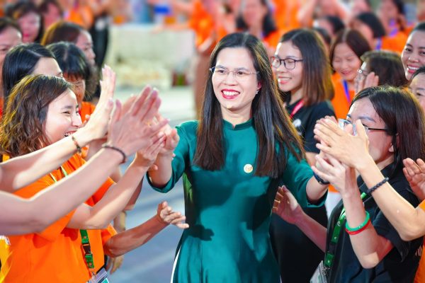 Kiến tạo cuộc đời mới