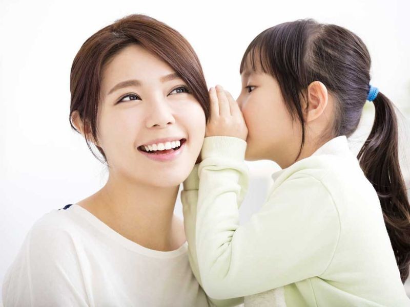 Lắng nghe con thật sự là một trong những cách để làm bạn với con