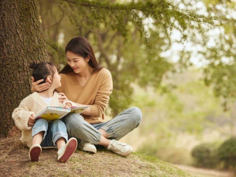 Cha mẹ nên tìm hiểu nguyên nhân gốc rễ thay vì đánh giá hành vi bên ngoài