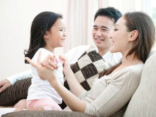 Cha mẹ có tư duy đúng đắn sẽ giúp con biết cách đối diện với vấn đề và biết chịu trách nhiệm