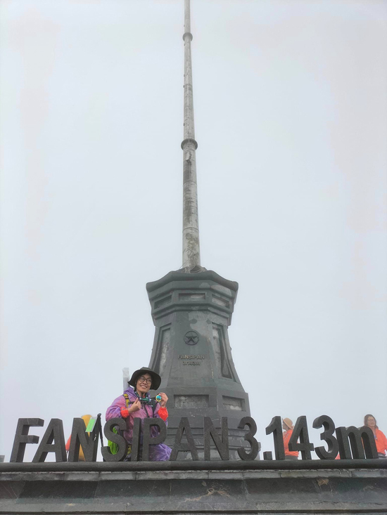 Leo thành công đỉnh Fansipan là bước ngoặt để chị Hằng mạnh mẽ hơn, can đảm hơn, sẵn sàng chinh phục mọi thử thách