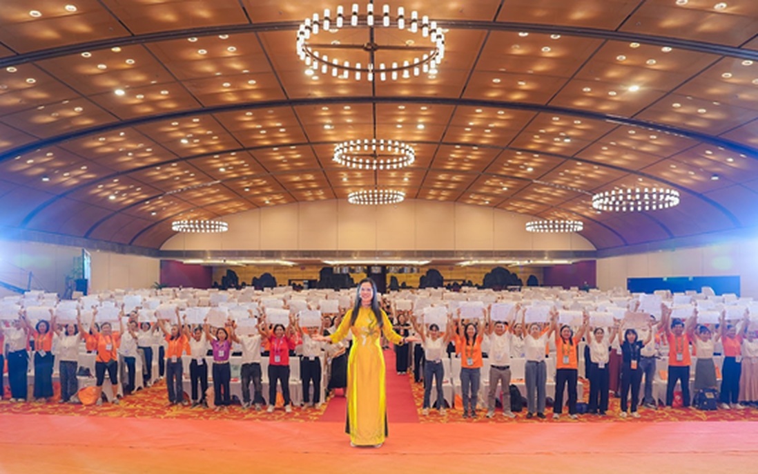 Cha mẹ học cách yêu chính mình