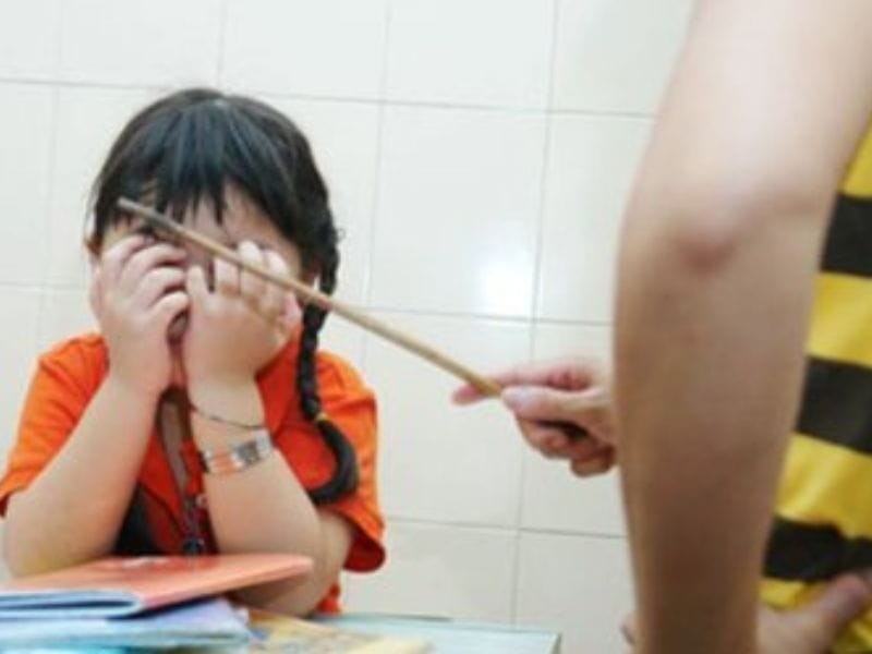 Dạy con không đòn roi