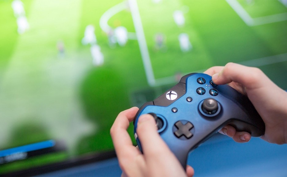 Nhiều trẻ em dễ nghiện trò chơi điện tử, ảnh hưởng đến học tập và phát triển. Ảnh minh hoạ