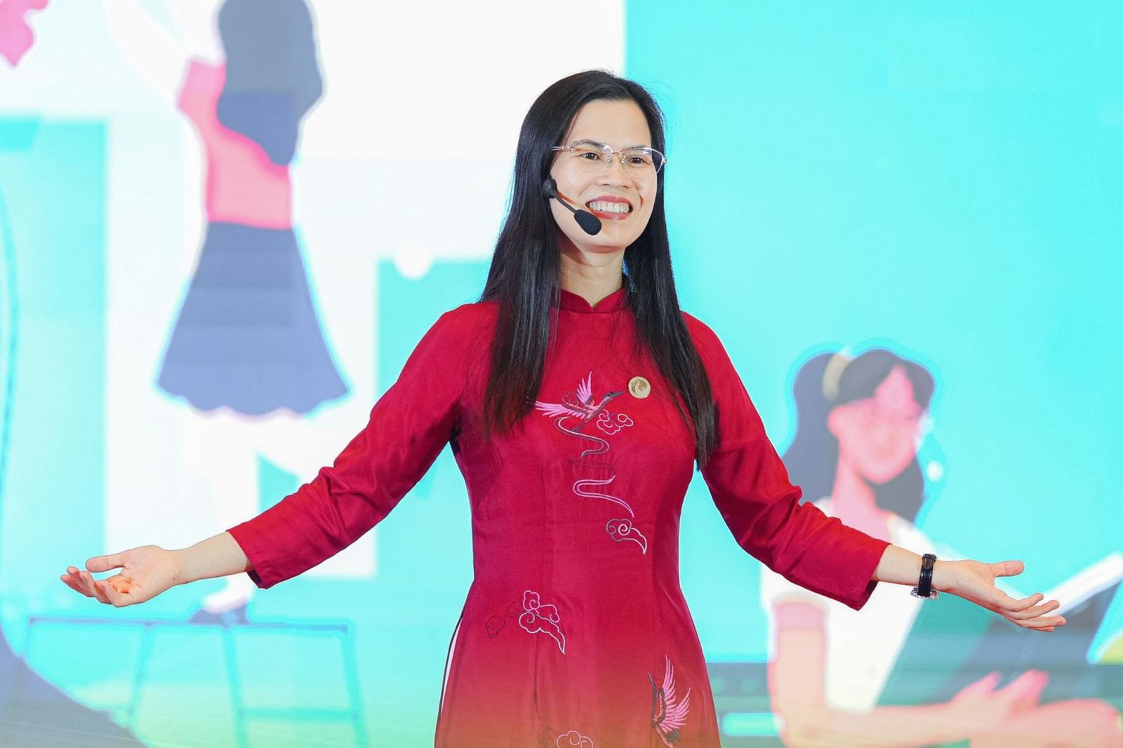 Từ bóng tối bạo hành đến ánh sáng tự do