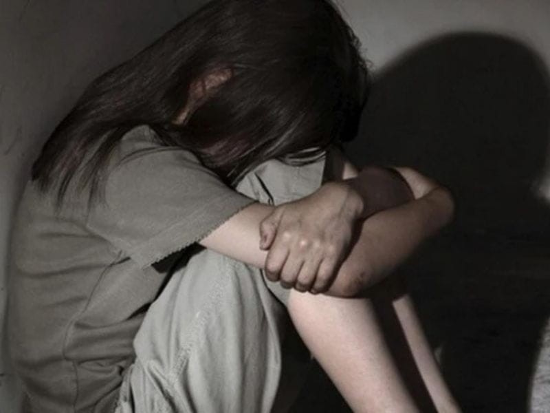 Cách dạy trẻ 12 tuổi bướng bỉnh