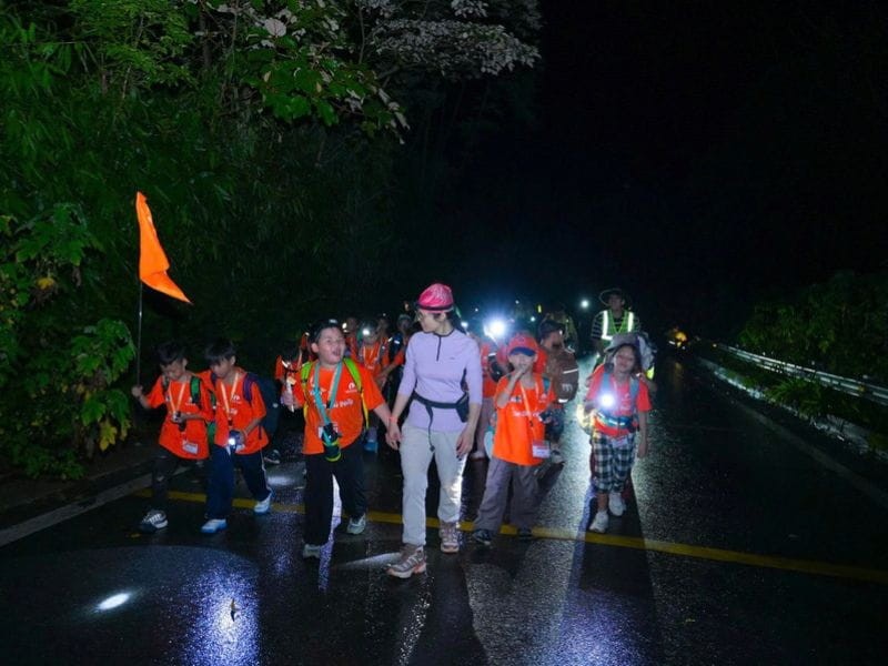 Cách dạy trẻ 13 tuổi bướng bỉnh