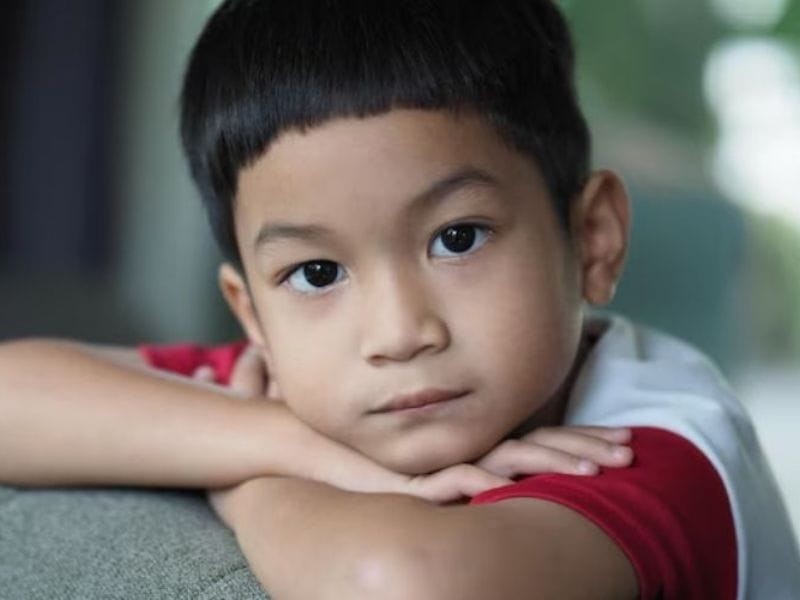 Cách dạy trẻ 5 tuổi bướng bỉnh