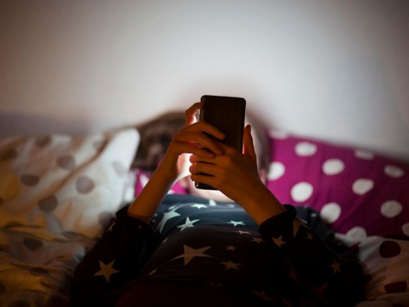 Nghiện điện thoại là gì