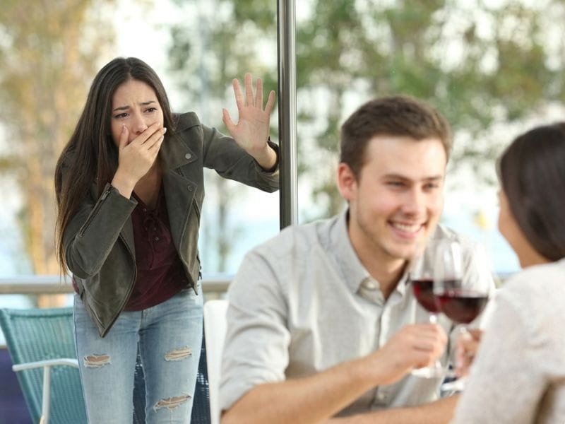 Thế nào là bằng chứng ngoại tình