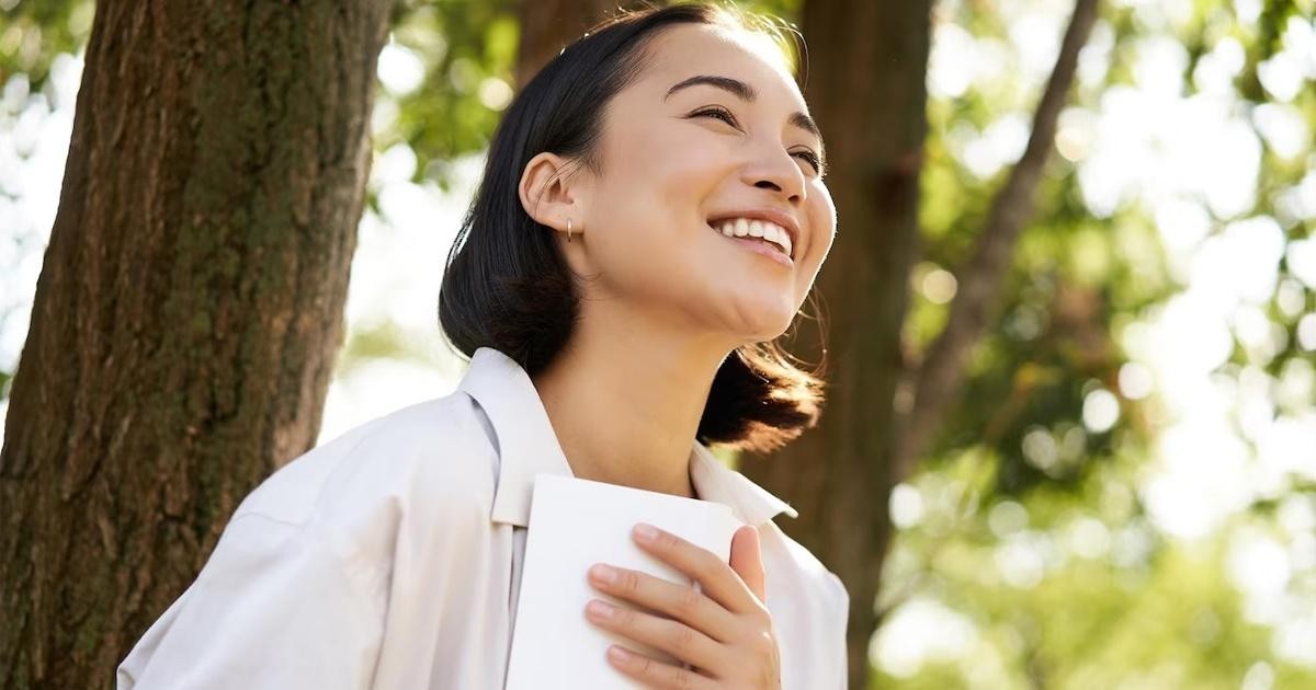 Khai minh tâm trí, thấu hiểu bản thân