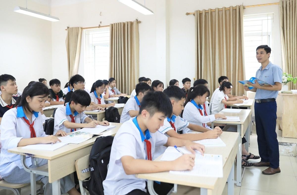 Kỳ thi tuyển sinh lớp 10 THPT