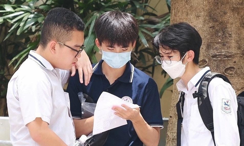 Kỳ thi tuyển sinh lớp 10 THPT