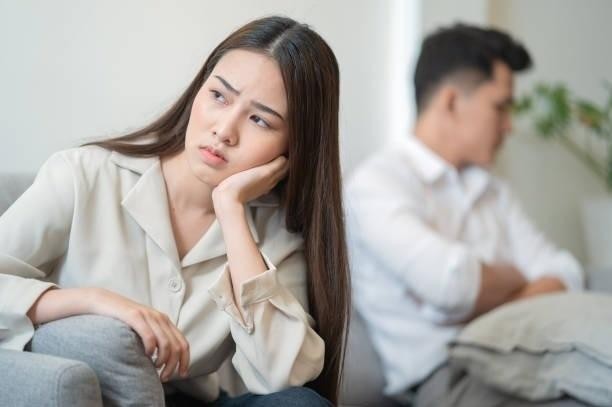Phụ nữ tỉnh thức
