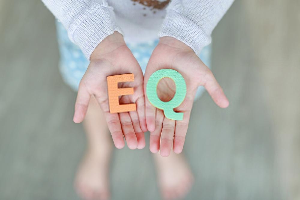 EQ là gì
