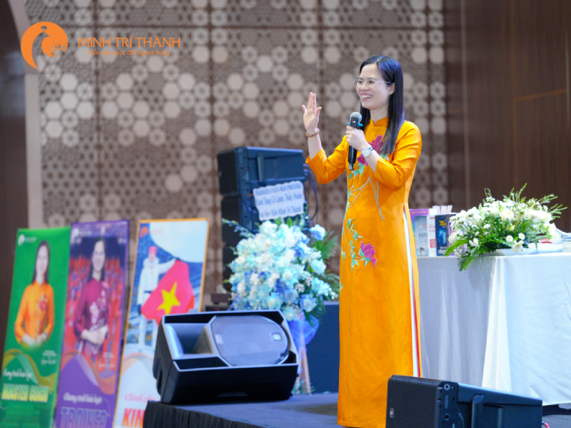 Cô Lanh sẵn sàng làm người đồng hành cùng cha mẹ giúp con vượt qua bạo lực học đường qua mạng