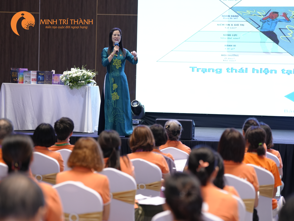 Khi Lanh tôi đồng hành cùng cha mẹ tìm cách dạy con không cần đòn roi